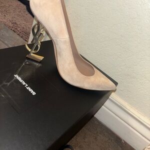 Saint Laurent Beige Women's Heels